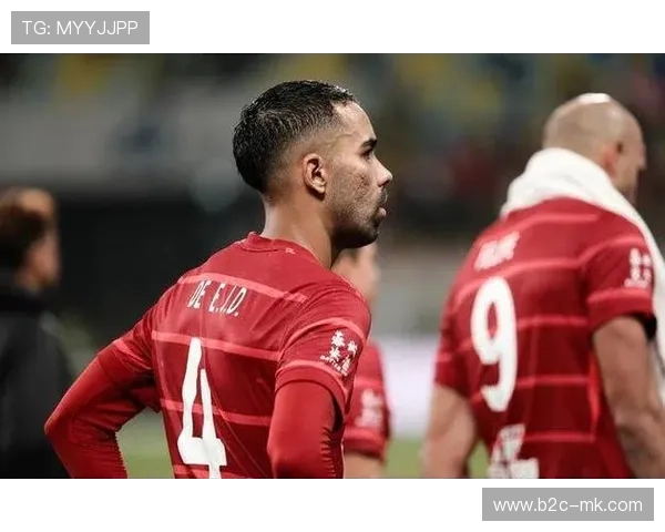 成都蓉城因球迷种族歧视行为被罚款50万元 部分看台遭空场处罚